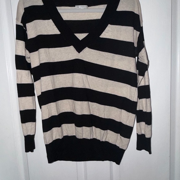 GAP Sweaters - GAP Black and Cream Striped V-Neck Sweater